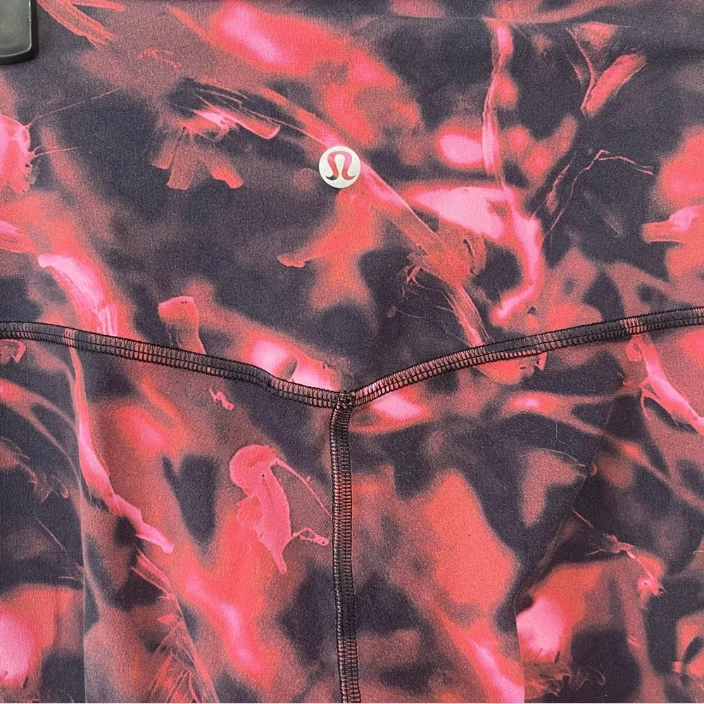 Lululemon align‎ high rise leggings 25” red and black women’s size 4